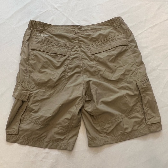 COLUMBIA Men’s Nylon Cargo Shorts, Tan, Size 36/10 - Picture 4 of 6